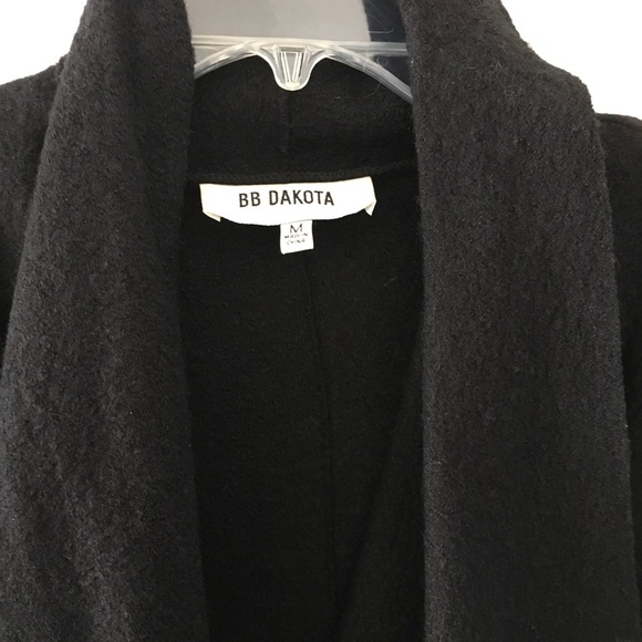 BB Dakotah Black sweater coat - Picture 4 of 4
